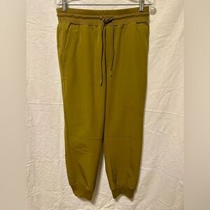 Old Navy Utility Moss Water Repellent Drawstring Joggers Size M